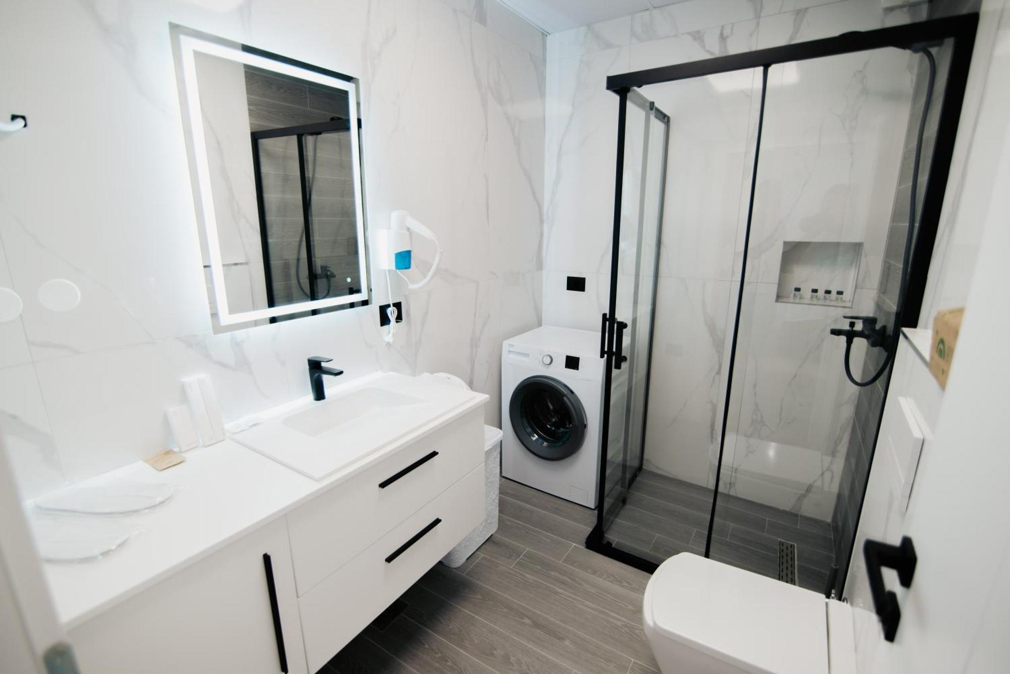 Froa Luxury Apartment Debar Bagian luar foto