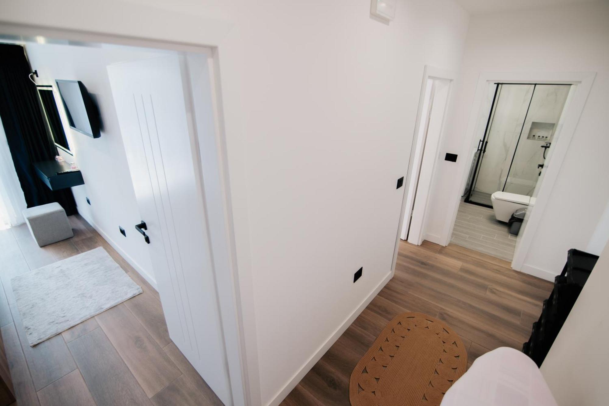 Froa Luxury Apartment Debar Bagian luar foto